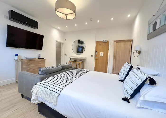 St Annes Beach Apartments